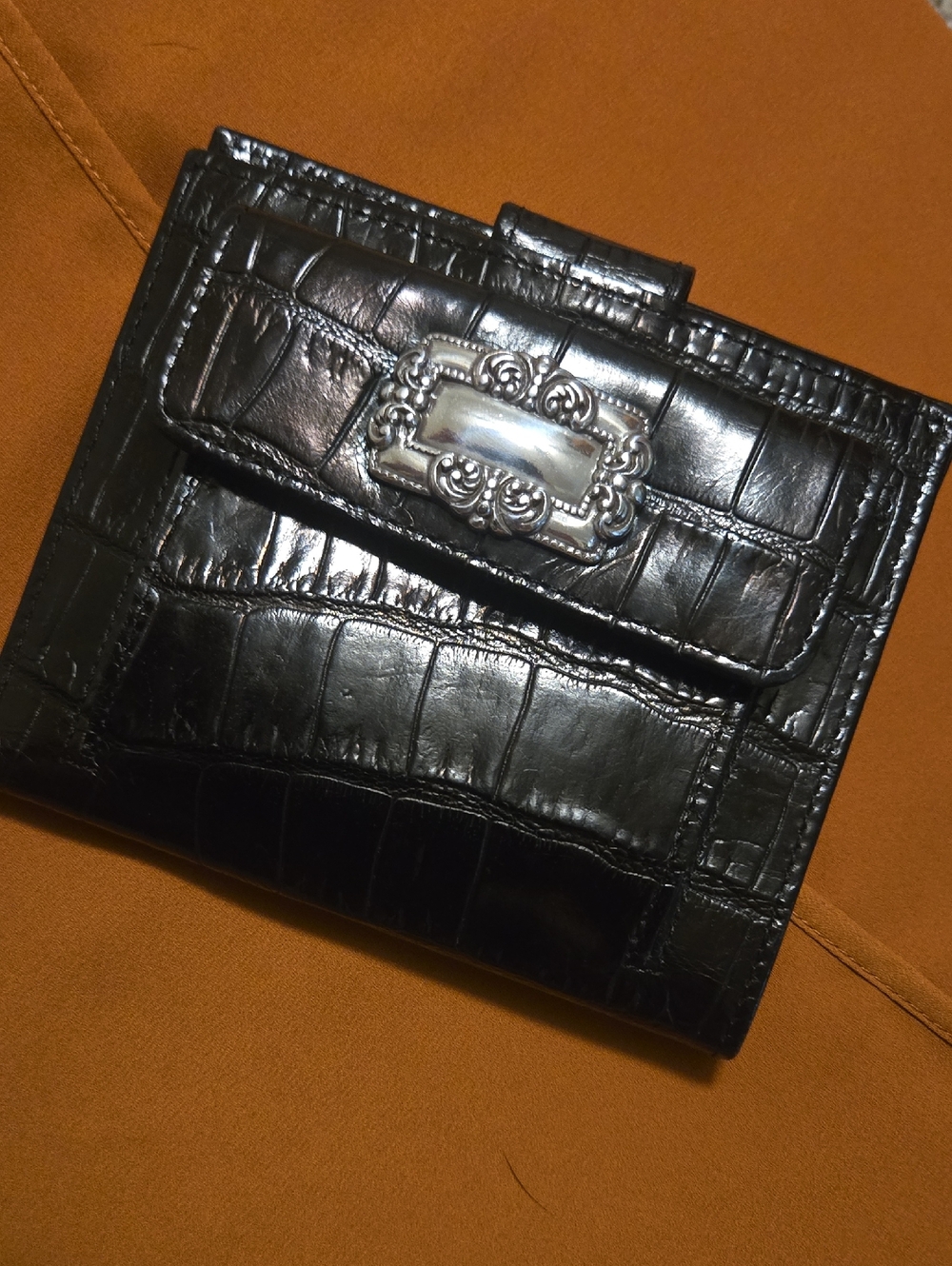 Brighton Wallet - Picture 6 of 6